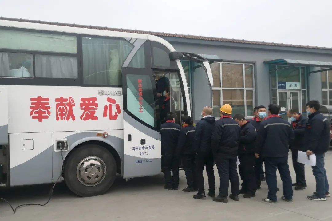 擼起袖子為生命“加油”！山東匯鑫開展無償獻血活動